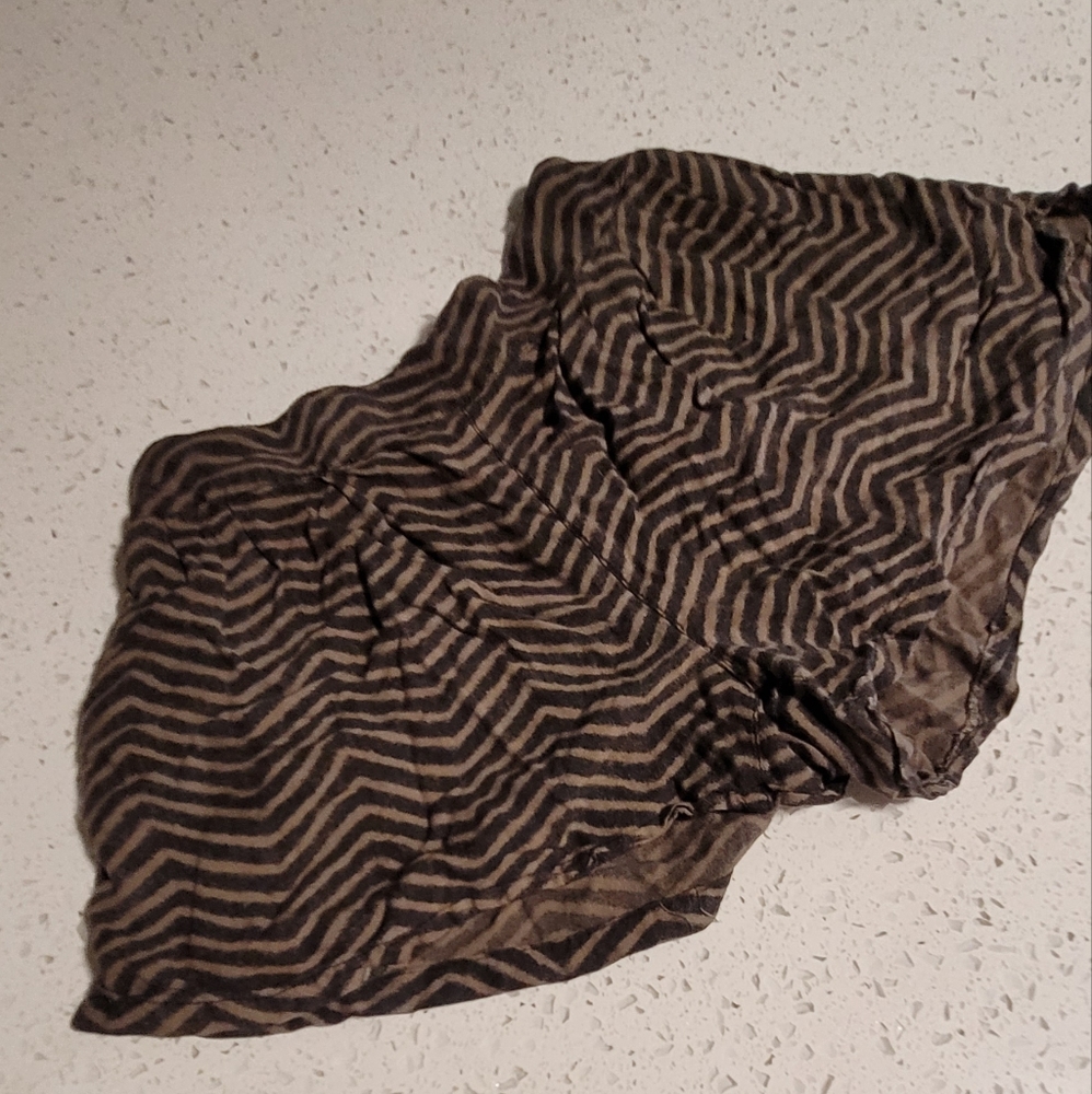 American Eagle Chevron Shorts